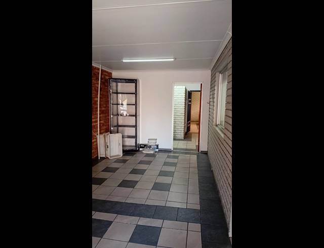Industrial property to rent in HERIOTDALE